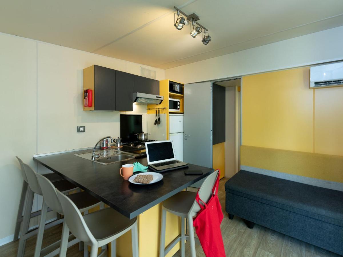 Holiday Home Garda Suite Trendy By Interhome Ривольтелла Экстерьер фото